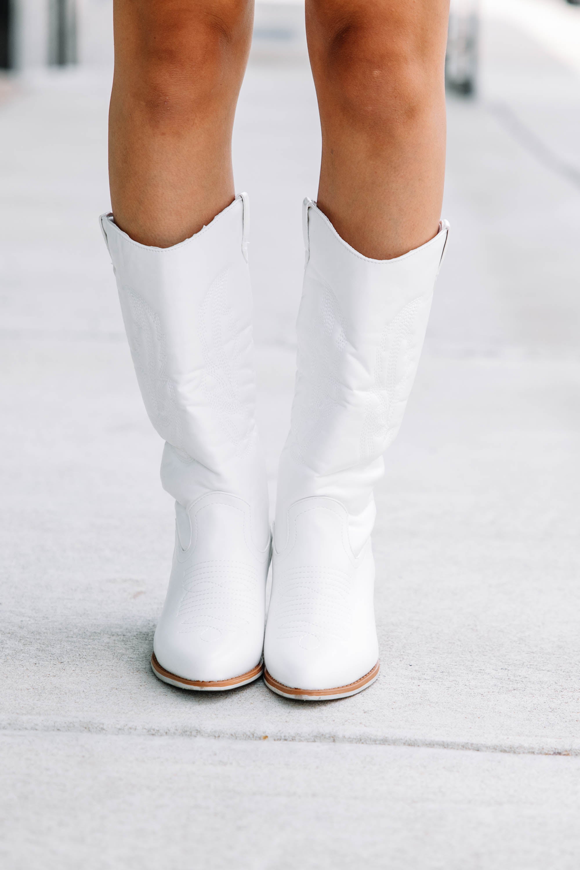 Know It Well White Western Boots